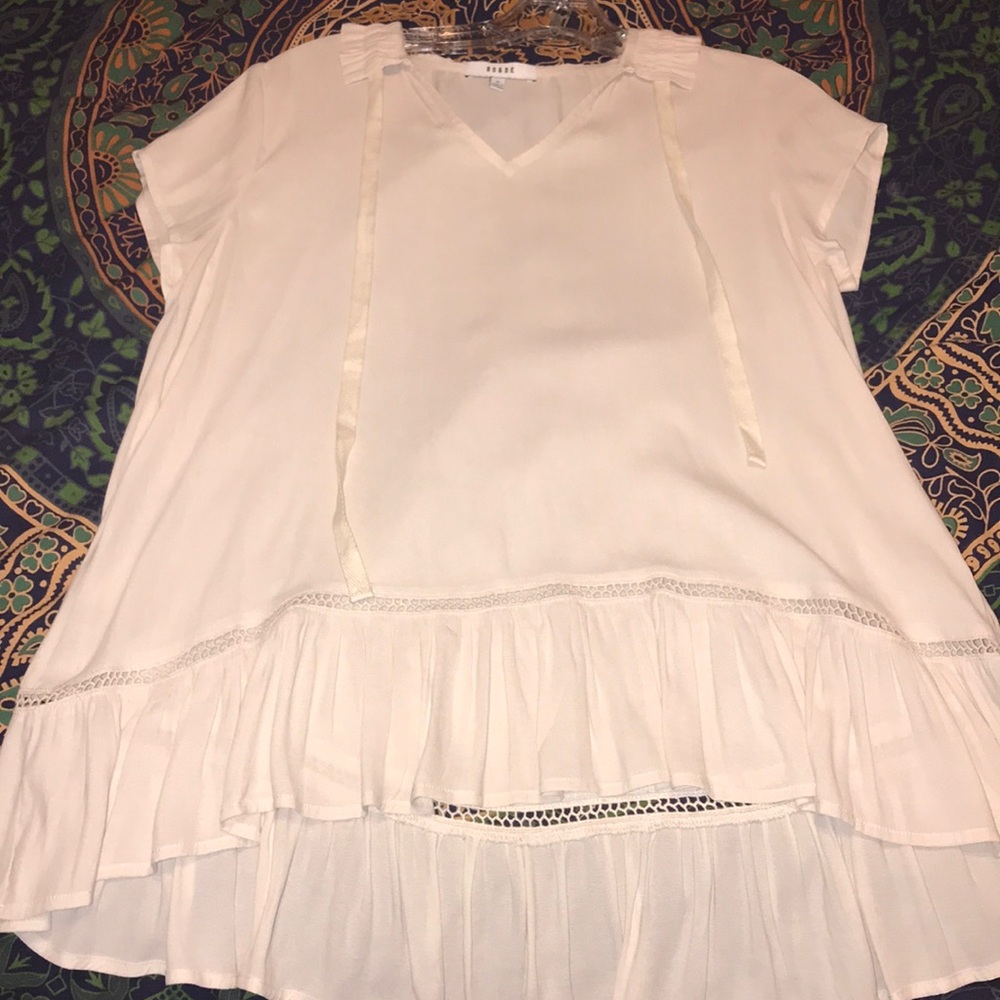 loose fitting blouse!